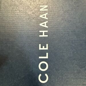 Cole Haan - The Go To Pump 
Never Worn - Brand New Perfect Condition
